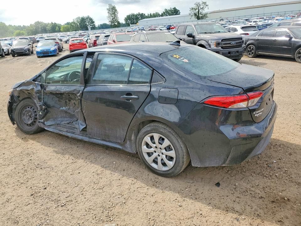 2022 TOYOTA COROLLA LE 2