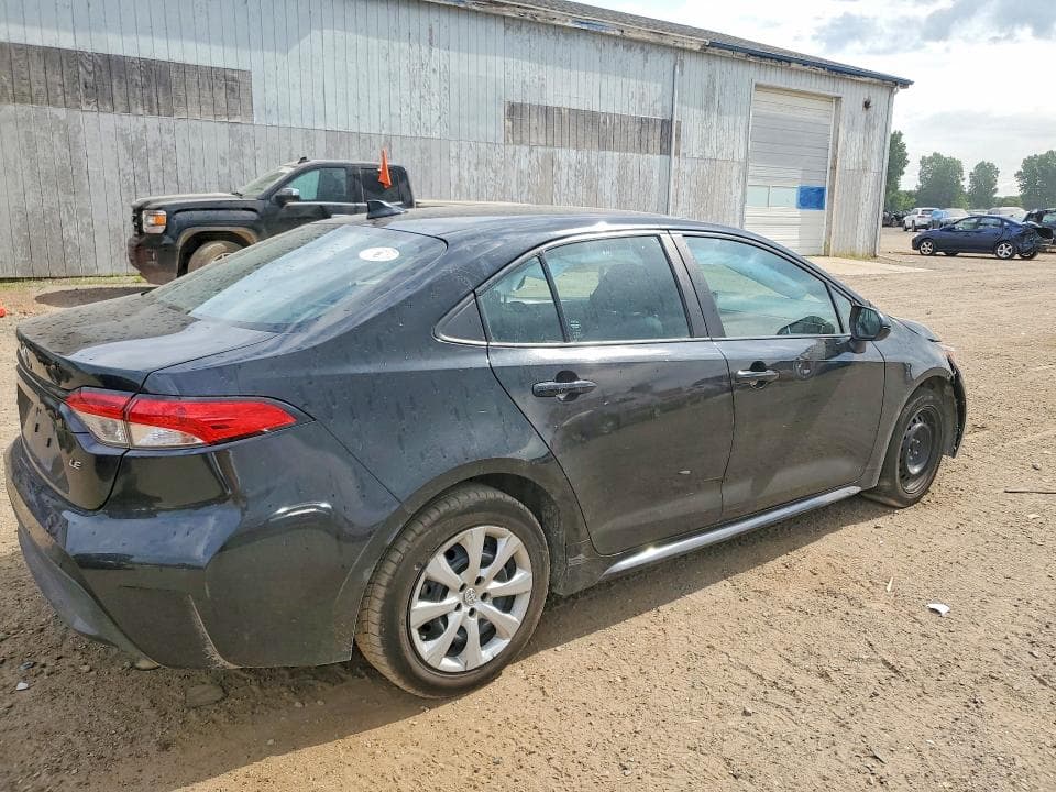 2022 TOYOTA COROLLA LE 3
