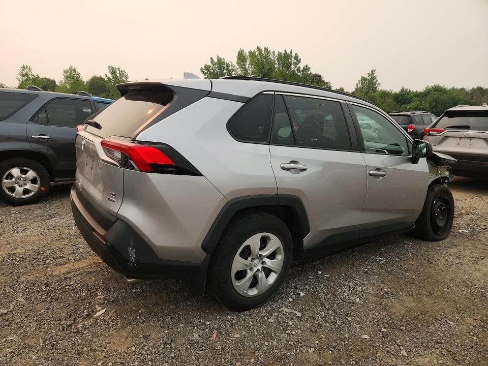 2021 TOYOTA RAV4 LE LE 3