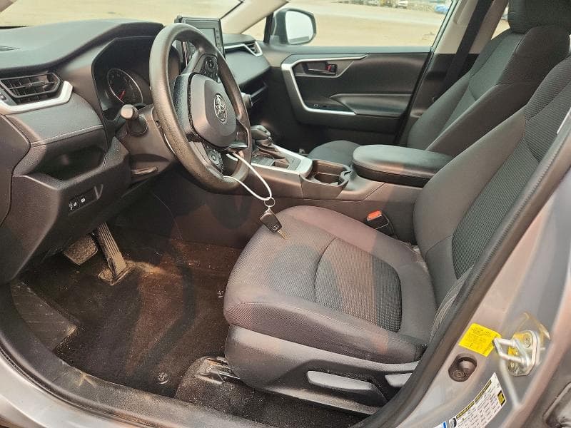 2021 TOYOTA RAV4 LE LE 7
