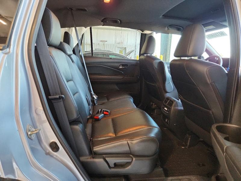 2019 HONDA PASSPORT TOURING 11