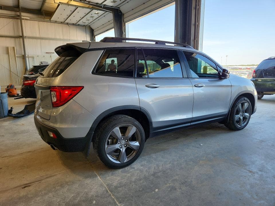 2019 HONDA PASSPORT TOURING 3