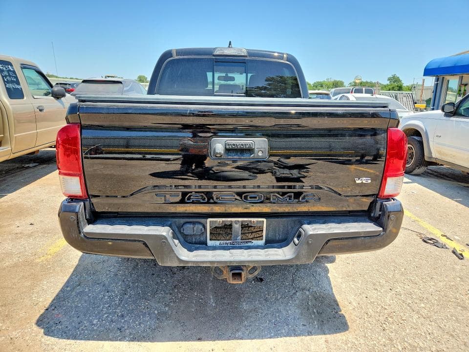 2017 TOYOTA TACOMA TRD SPORT TRD SPORT 6