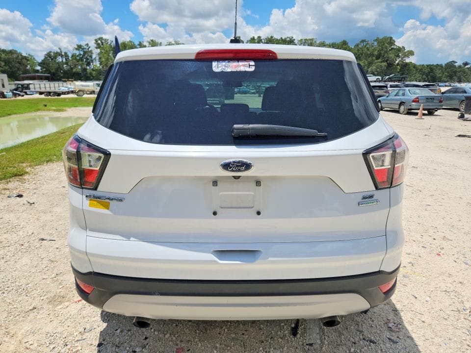 2017 FORD ESCAPE SE 6