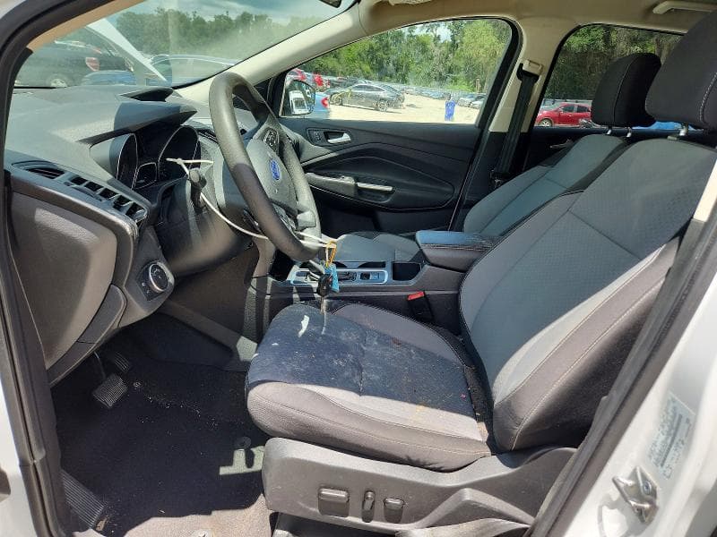 2017 FORD ESCAPE SE 7