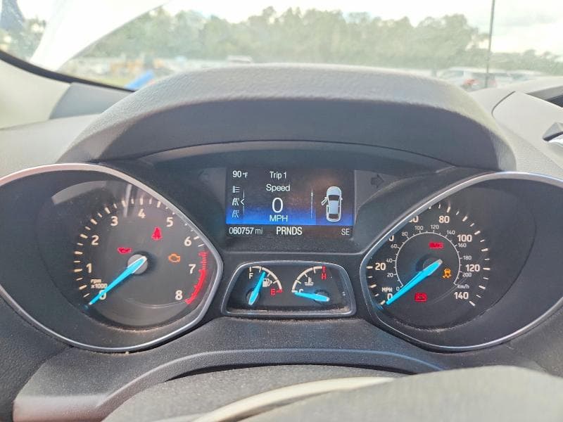 2017 FORD ESCAPE SE 9
