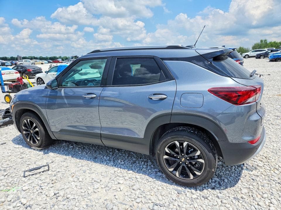2021 CHEVROLET TRAILBLAZER LT 2