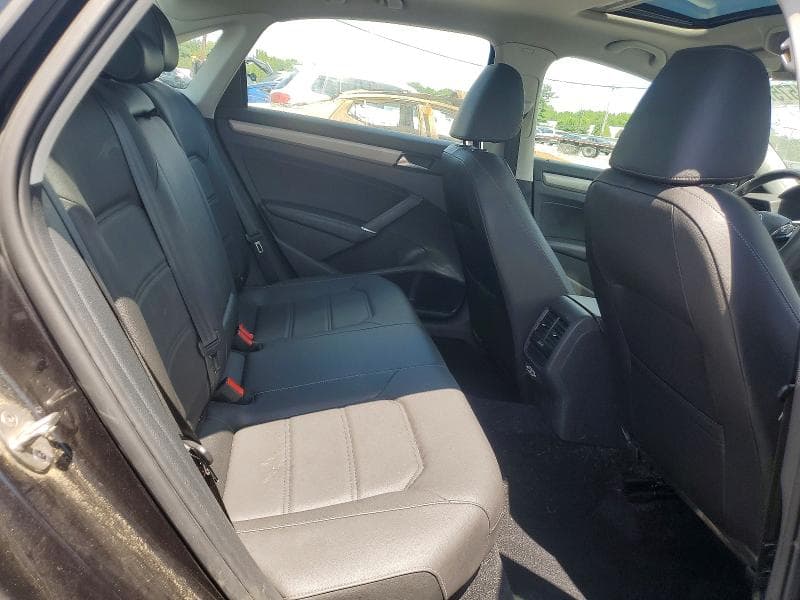 2021 VOLKSWAGEN PASSAT SE 10