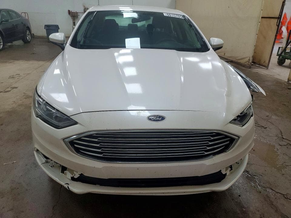 2017 FORD FUSION SE 5
