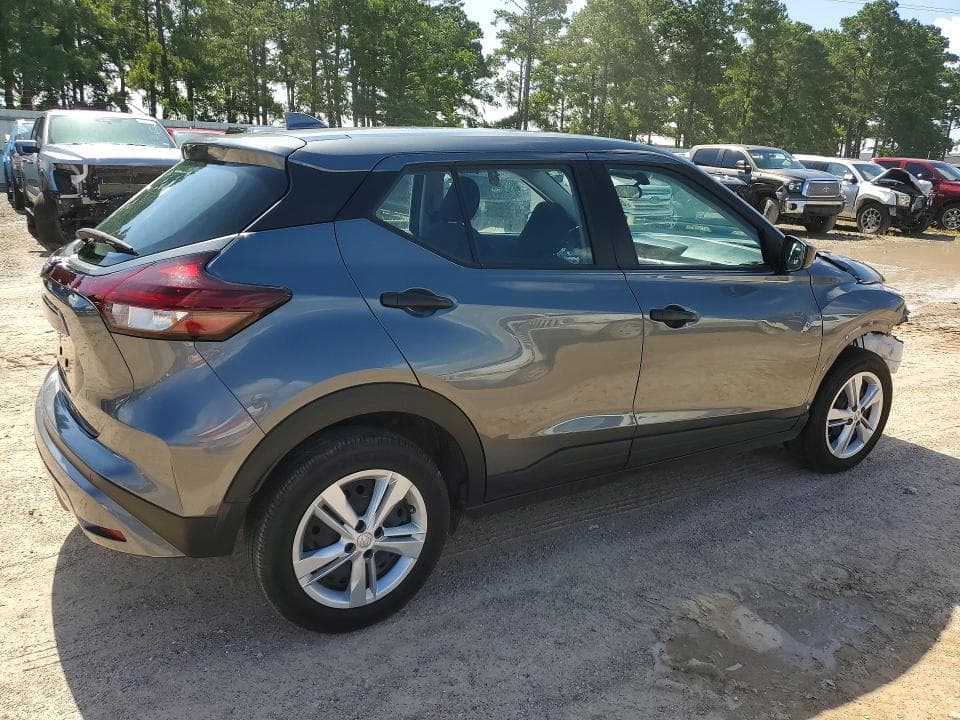 2025 NISSAN KICKS PLAY S S 3