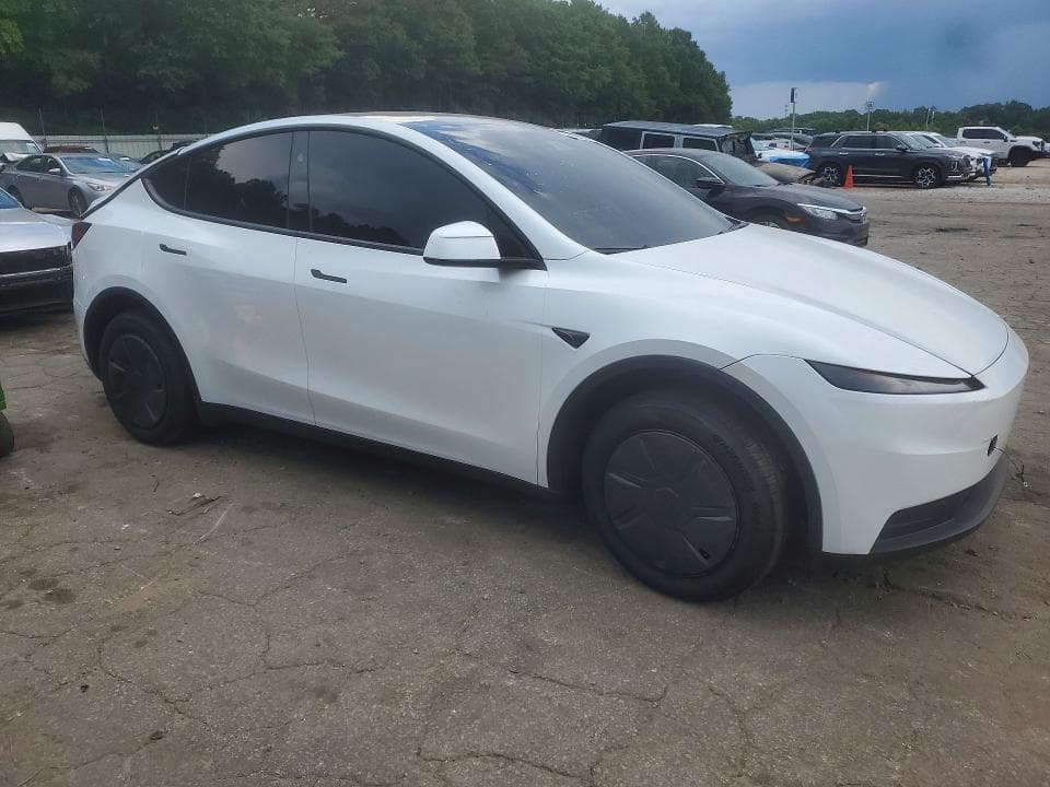 2026 TESLA MDL Y 4