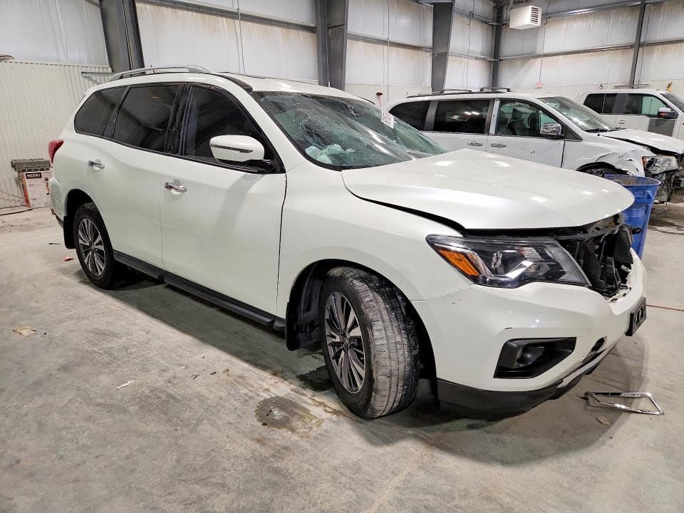 2018 NISSAN PATHFINDER SV 4