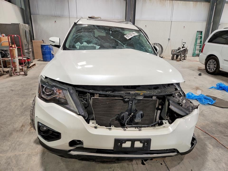 2018 NISSAN PATHFINDER SV 5