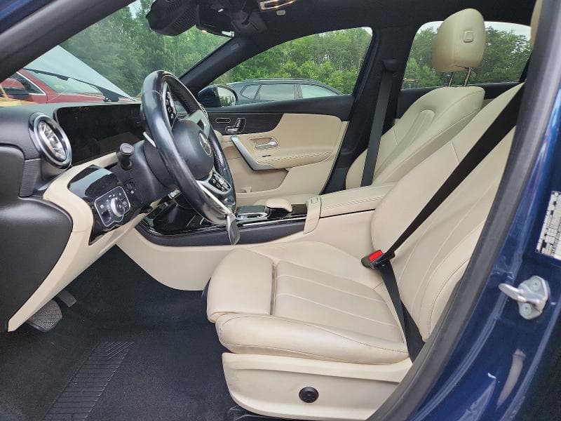 2020 MERCEDES-BENZ A 220 4MATIC 7
