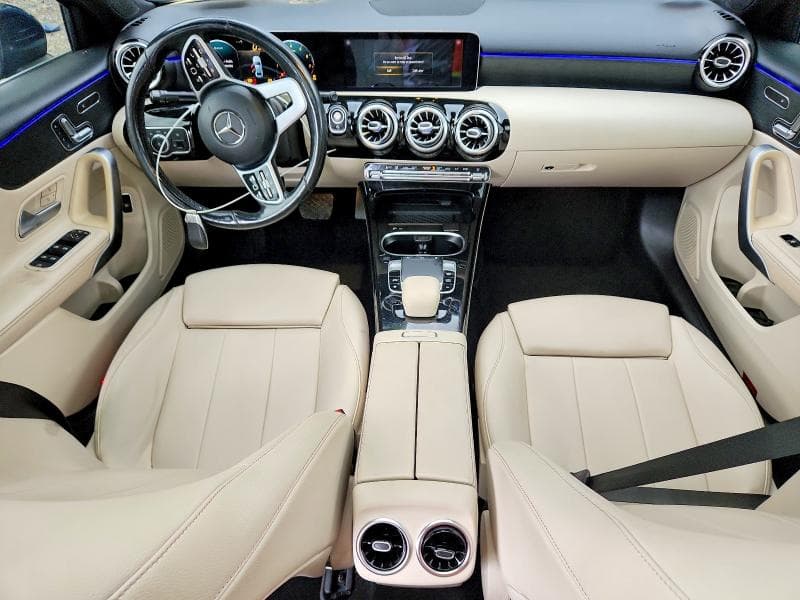 2020 MERCEDES-BENZ A 220 4MATIC 8