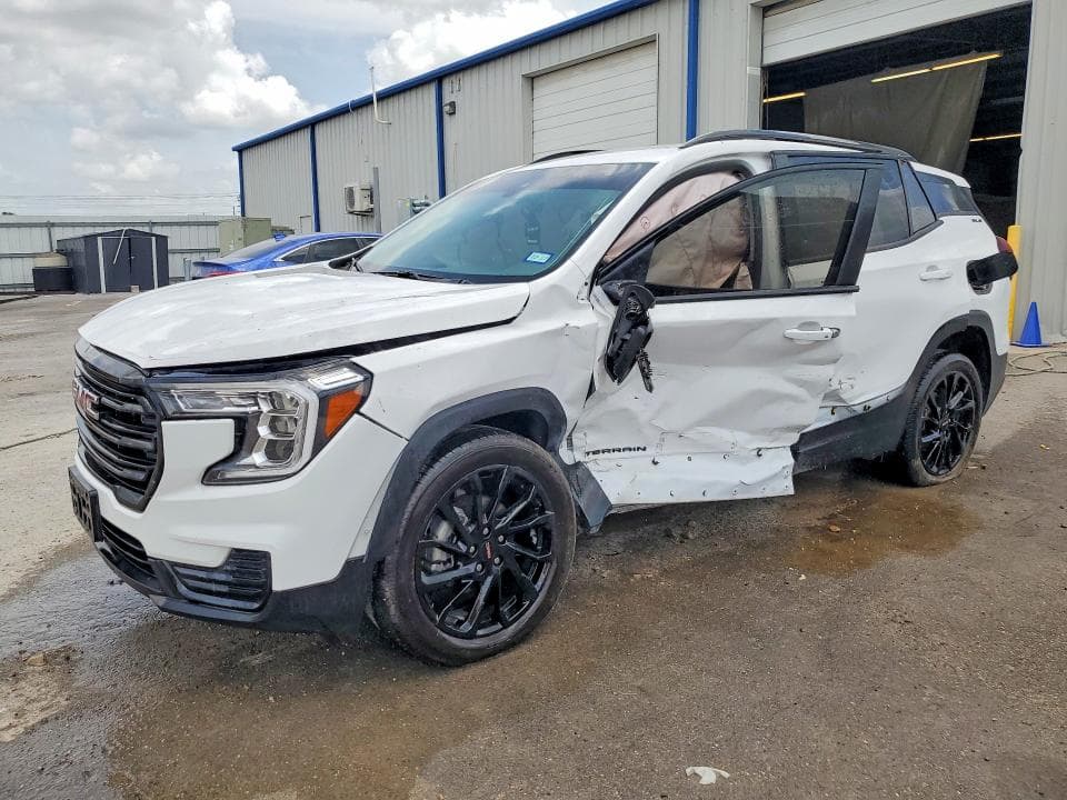 2024 GMC TERRAIN SLE SLE - 1