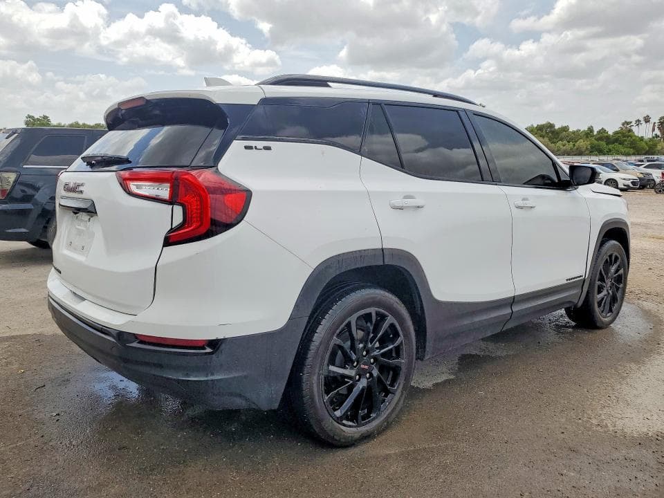 2024 GMC TERRAIN SLE SLE 3