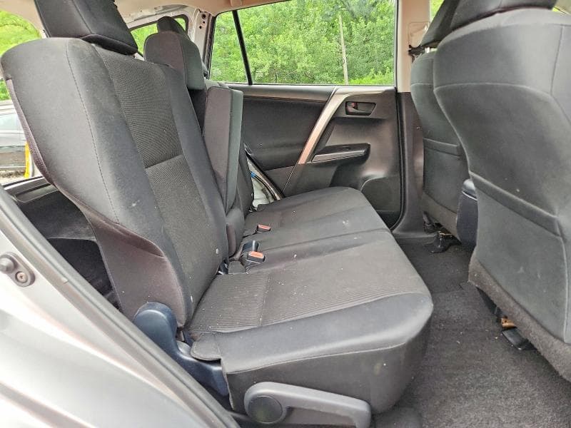 2018 TOYOTA RAV4 LE LE 11