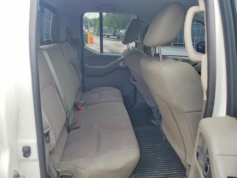 2019 NISSAN FRONTIER SV 10
