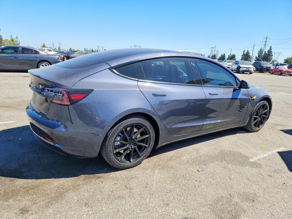 2023 TESLA MODEL 3 3