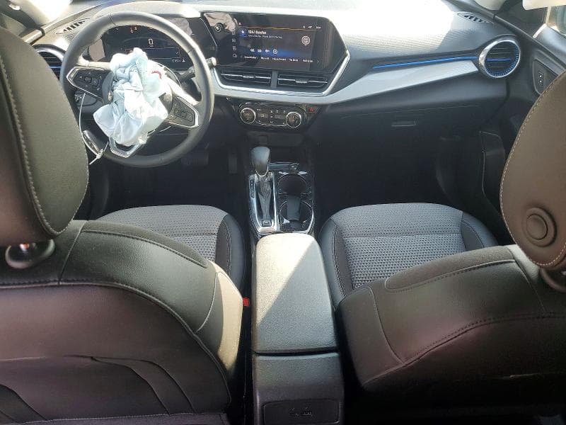 2024 CHEVROLET TRAX 1LT 8
