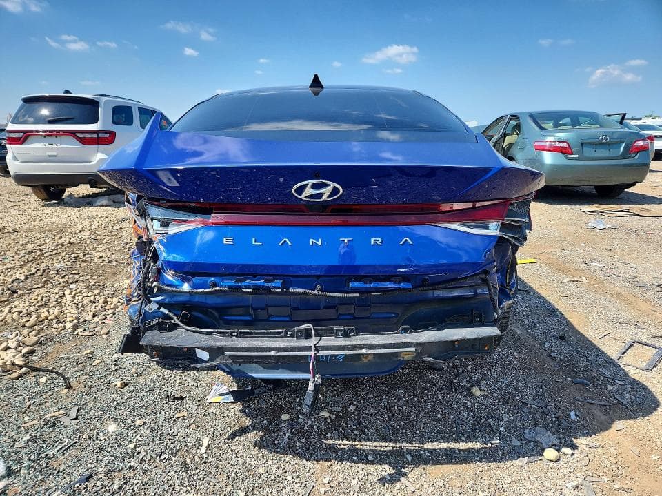 2023 HYUNDAI ELANTRA SEL SEL 6