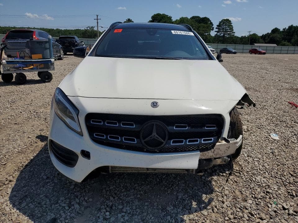 2018 MERCEDES-BENZ GLA 250 4MATIC 250 4MATIC 5