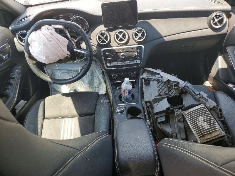 2018 MERCEDES-BENZ GLA 250 4MATIC 250 4MATIC 8