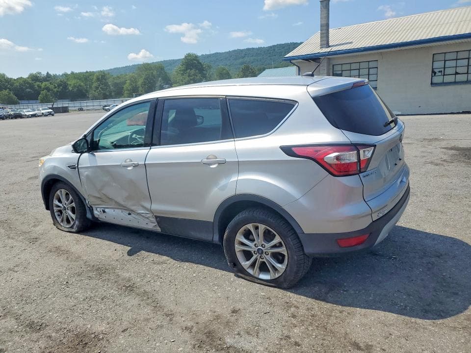 2017 FORD ESCAPE SE 2