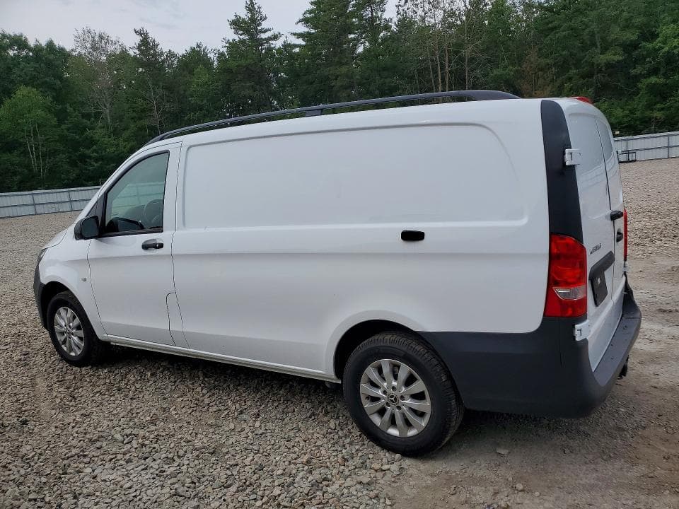 2022 MERCEDES-BENZ METRIS 2
