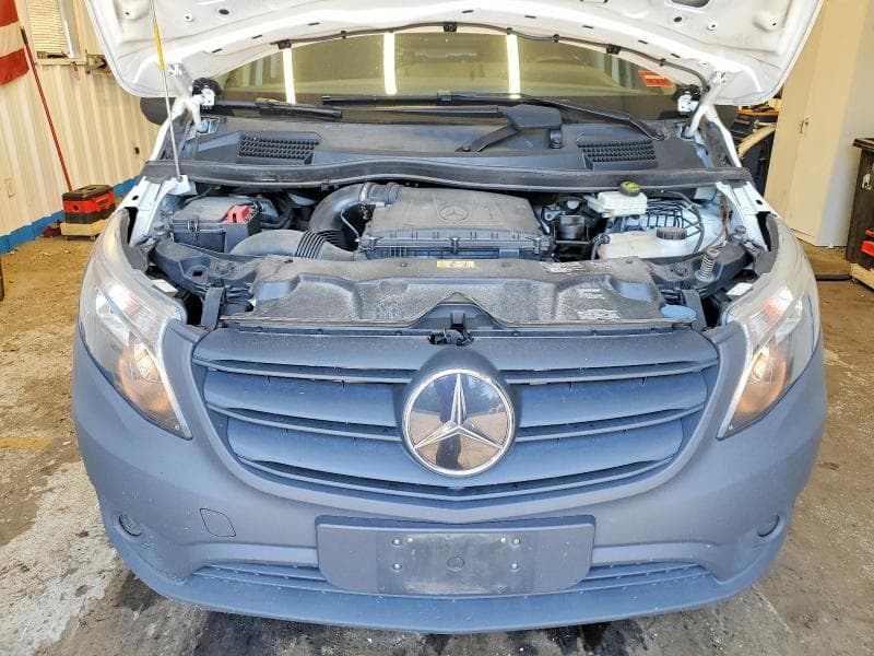 2022 MERCEDES-BENZ METRIS 12