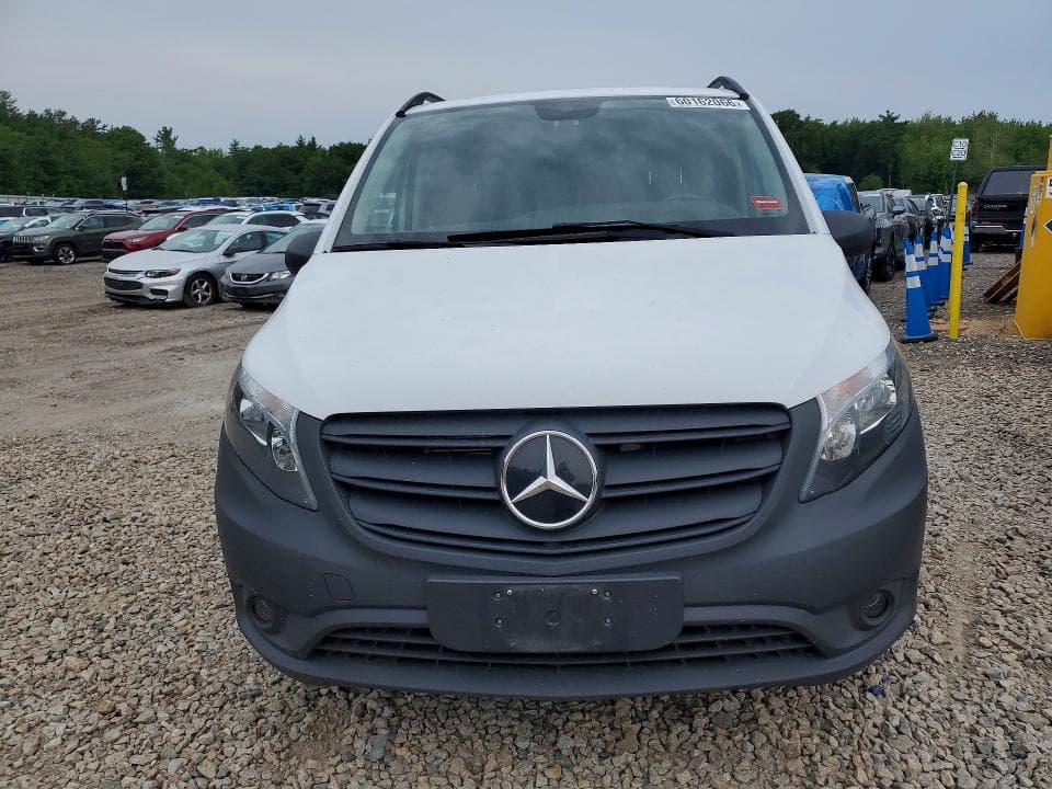 2022 MERCEDES-BENZ METRIS 5