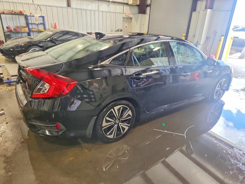 2018 HONDA CIVIC EXL 3