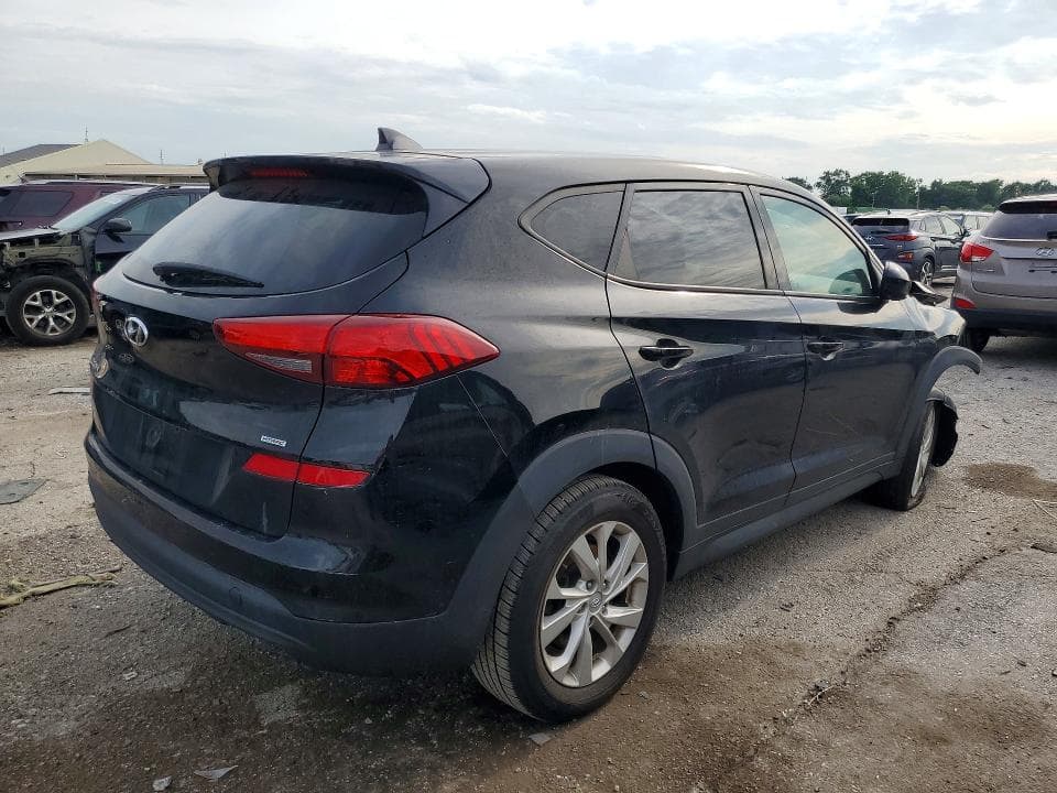 2020 HYUNDAI TUCSON SE 3