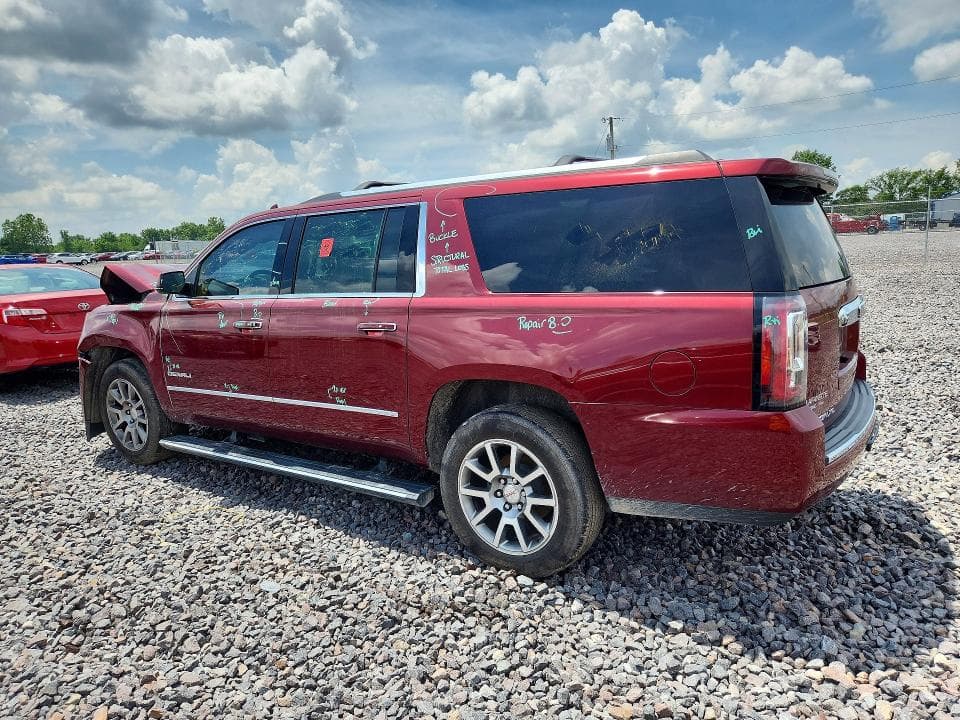 2019 GMC YUKON XL DENALI 2