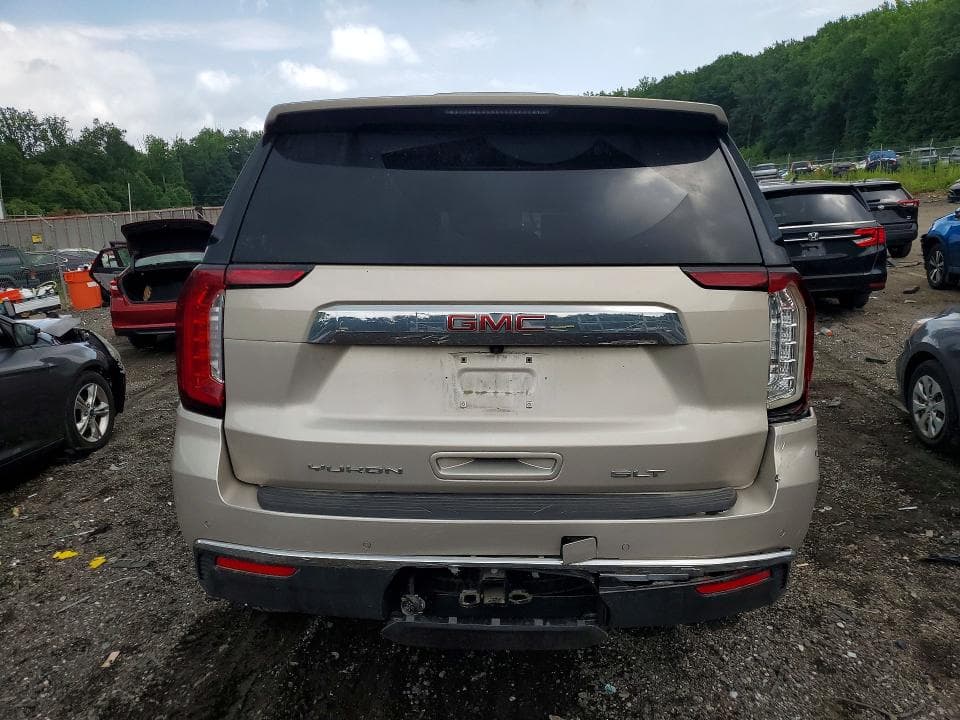 2021 GMC YUKON SLT 6