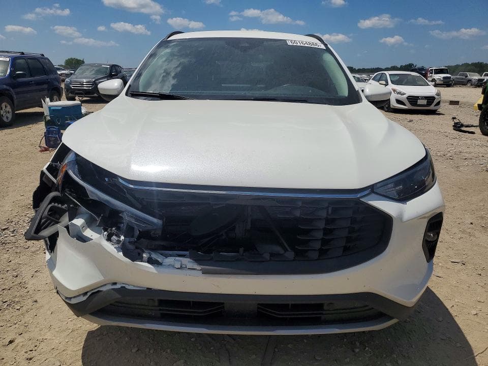 2026 FORD ESCAPE 5