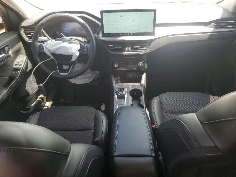 2026 FORD ESCAPE 8