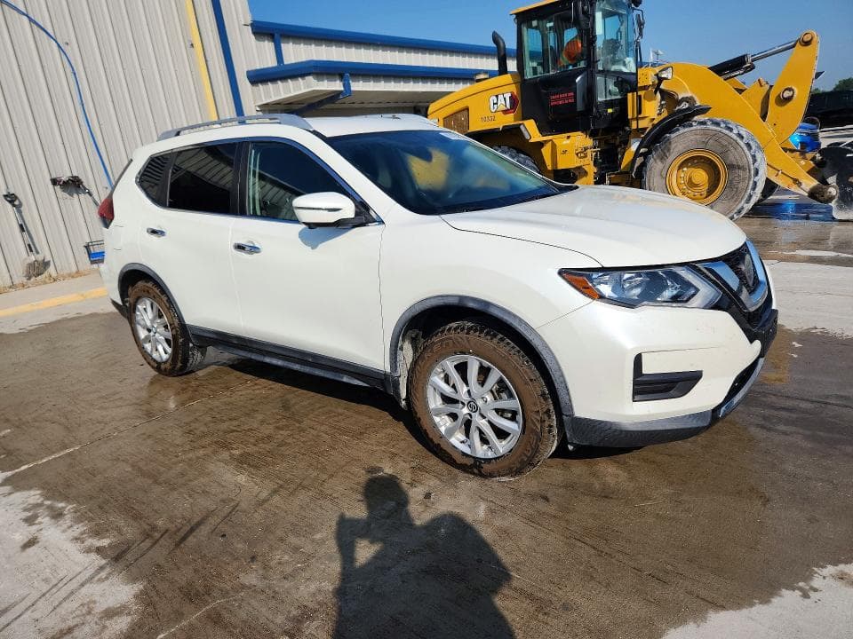 2018 NISSAN ROGUE SV SV 4