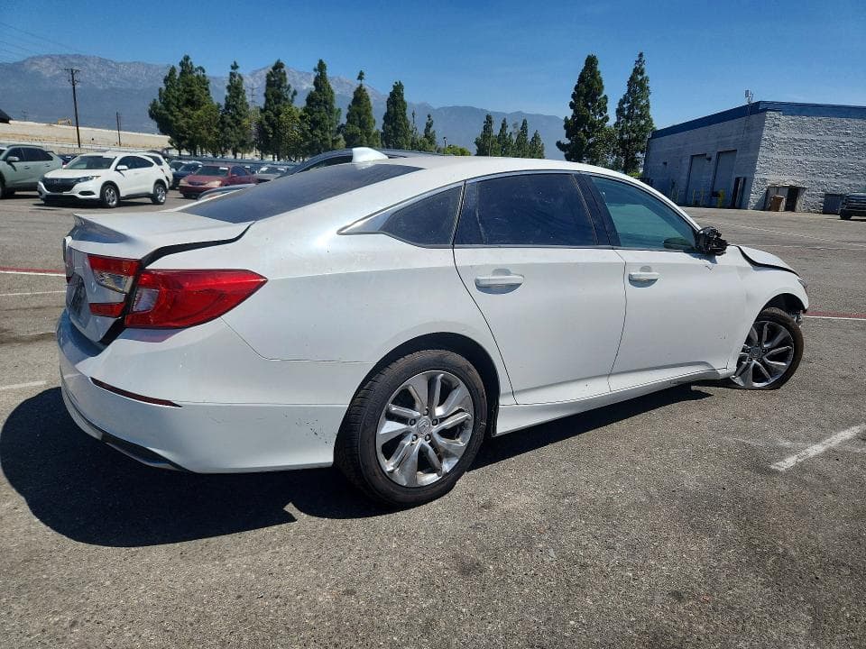 2019 HONDA ACCORD LX 3