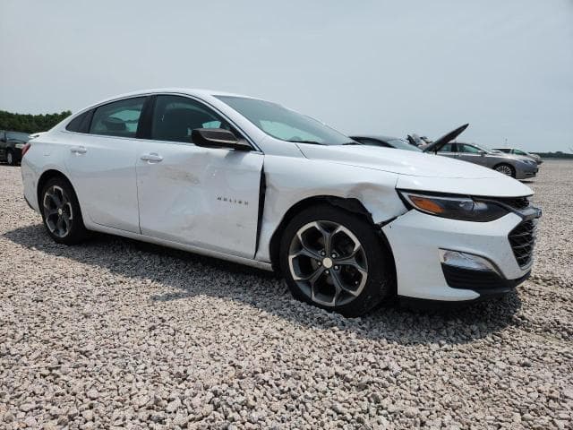 2019 CHEVROLET MALIBU RS 4