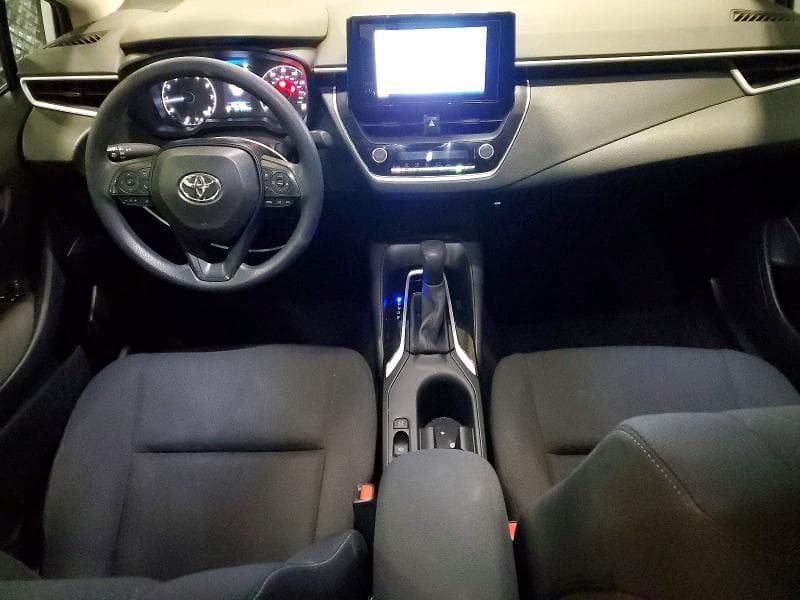 2024 TOYOTA COROLLA LE 8