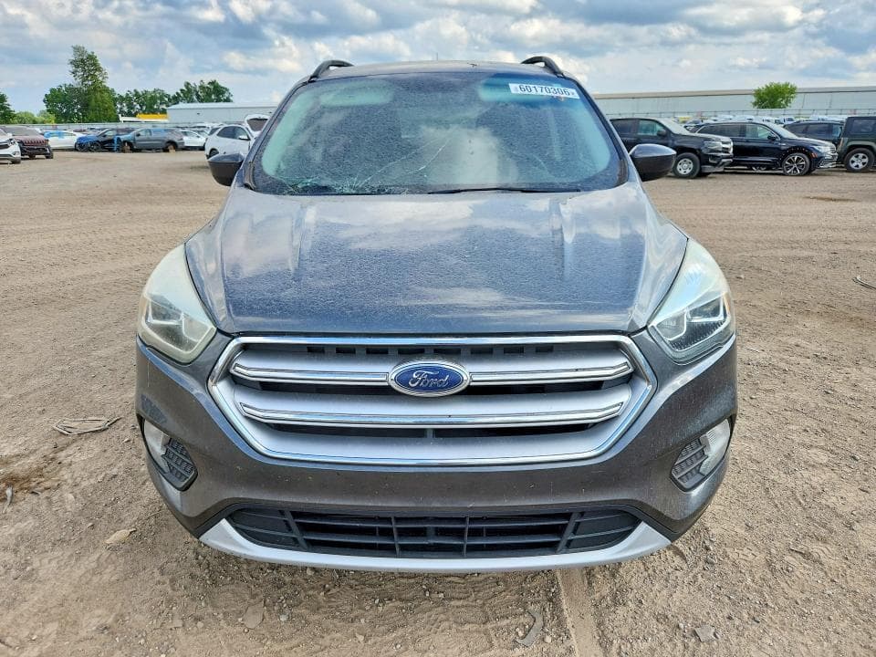 2017 FORD ESCAPE SE SE 5