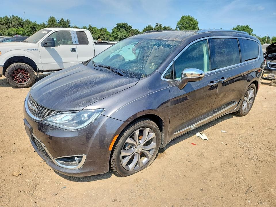 2018 CHRYSLER PACIFICA LIMITED LIMITED - 1