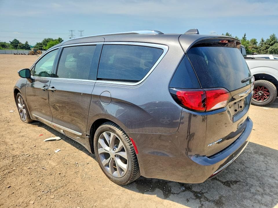 2018 CHRYSLER PACIFICA LIMITED LIMITED 2