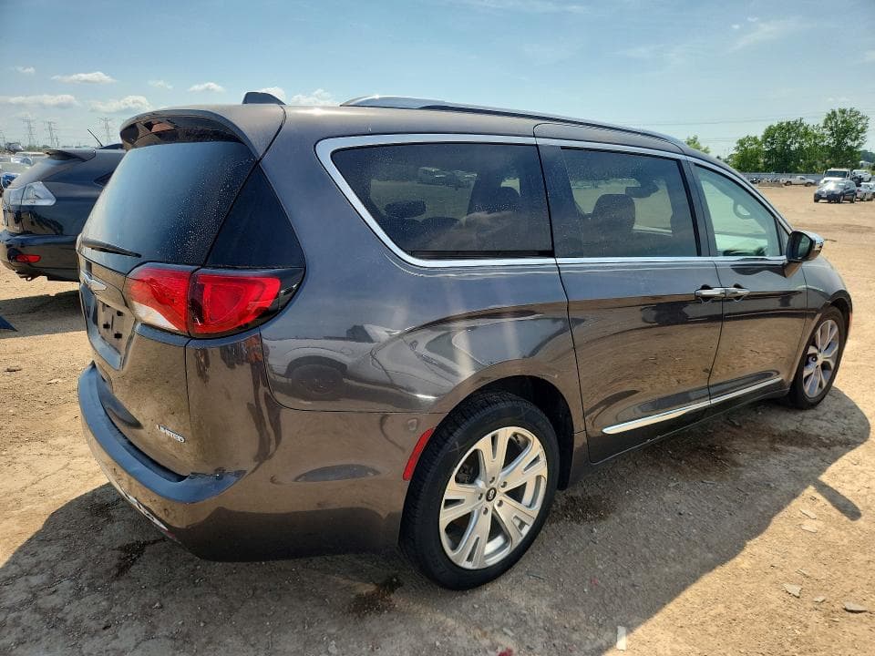 2018 CHRYSLER PACIFICA LIMITED LIMITED 3