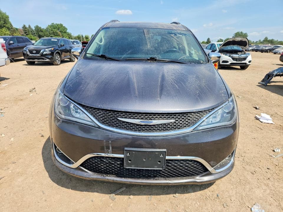 2018 CHRYSLER PACIFICA LIMITED LIMITED 5