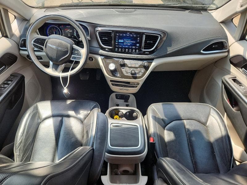 2018 CHRYSLER PACIFICA LIMITED LIMITED 8