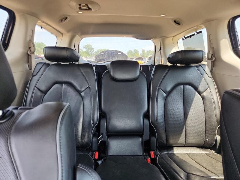 2018 CHRYSLER PACIFICA LIMITED LIMITED 10