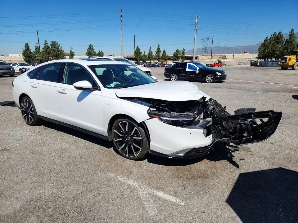 2024 HONDA ACCORD TOURING HYBRID 4
